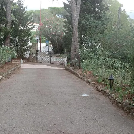 L'esbadaia ヴィラ