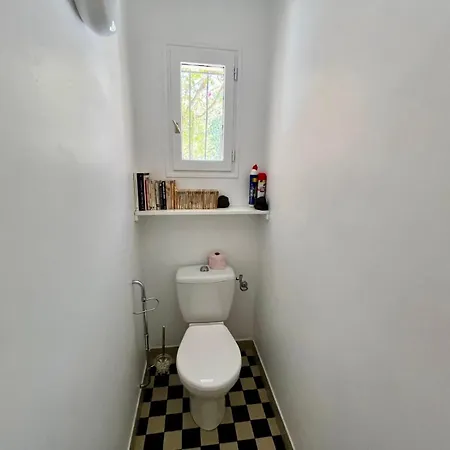 ヴィラ L'esbadaia