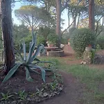 L'esbadaia Villa *