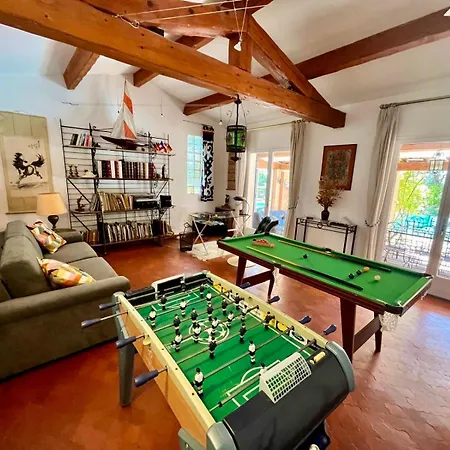 빌라 L'esbadaia Saint-Raphaël